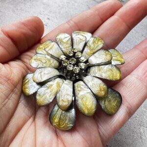 Vintage Style Yellow Glossy Flower Brooch Gold Tone Petal Pin Almost 2 Inches